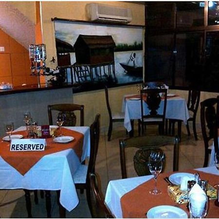 Sir Max Hotel Kumasi Bagian luar foto