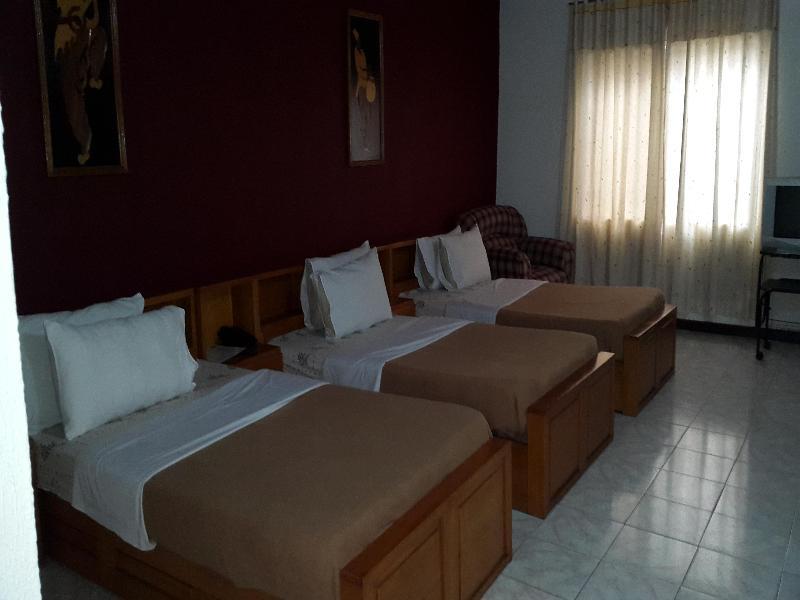 Sir Max Hotel Kumasi Bagian luar foto
