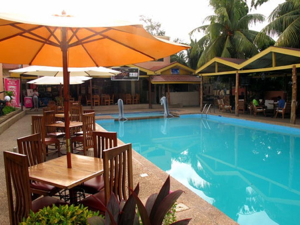 Sir Max Hotel Kumasi Bagian luar foto