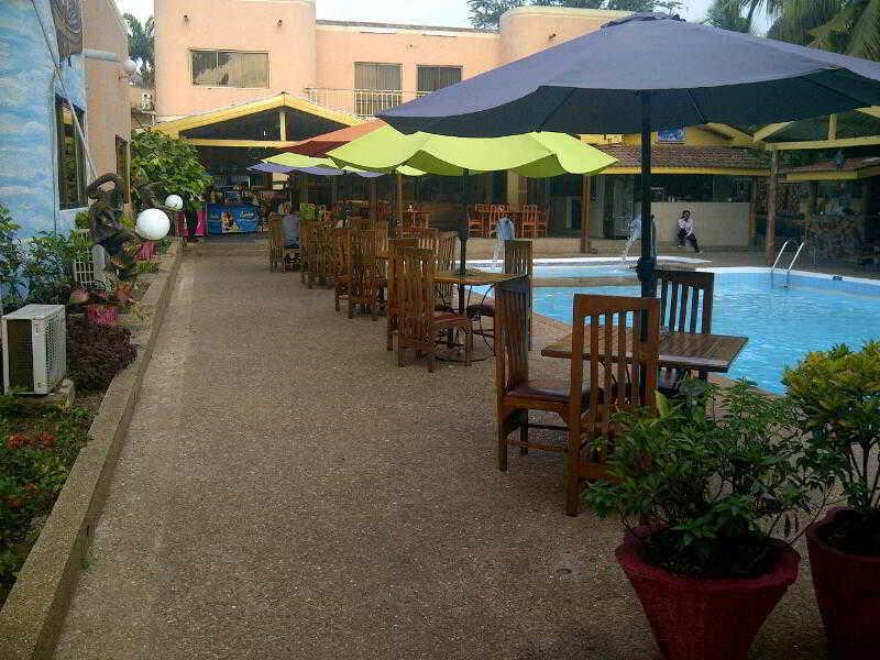 Sir Max Hotel Kumasi Bagian luar foto